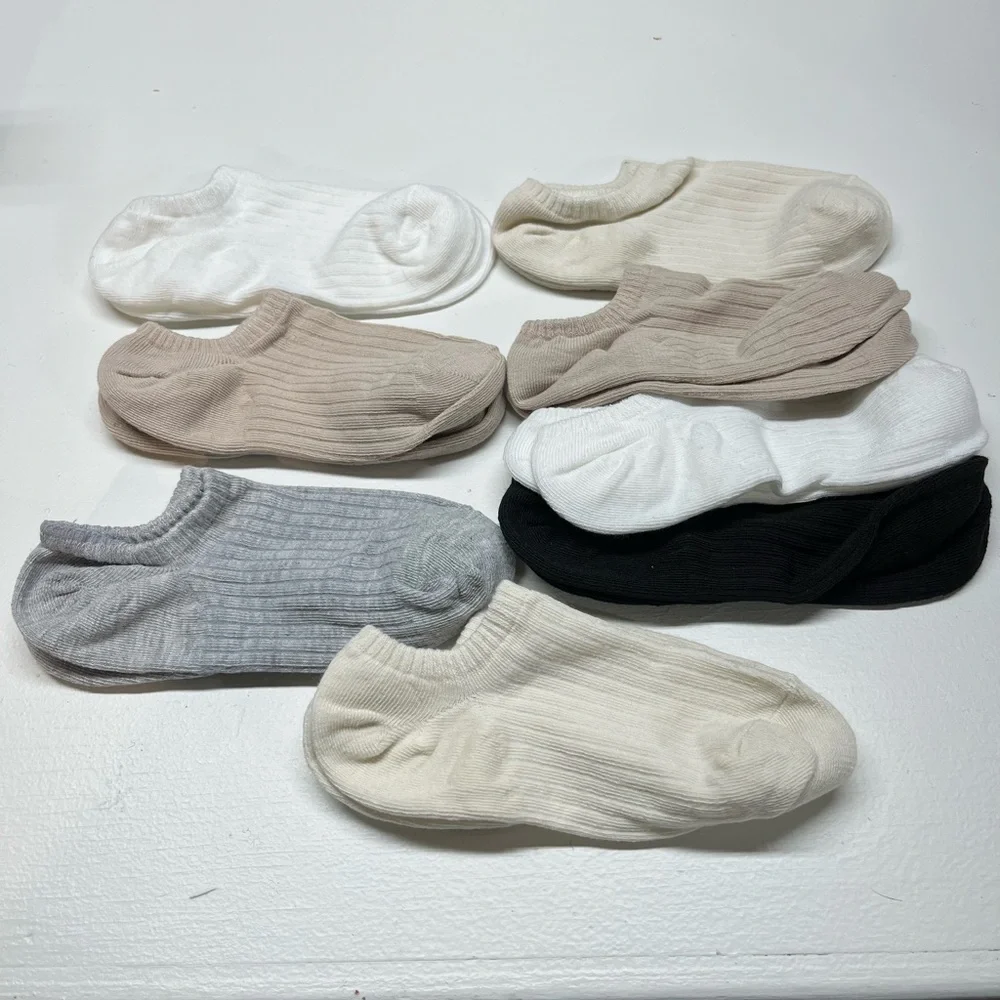 Elegant Women's Ankle Socks - White, Black, Gray,‎ Cream